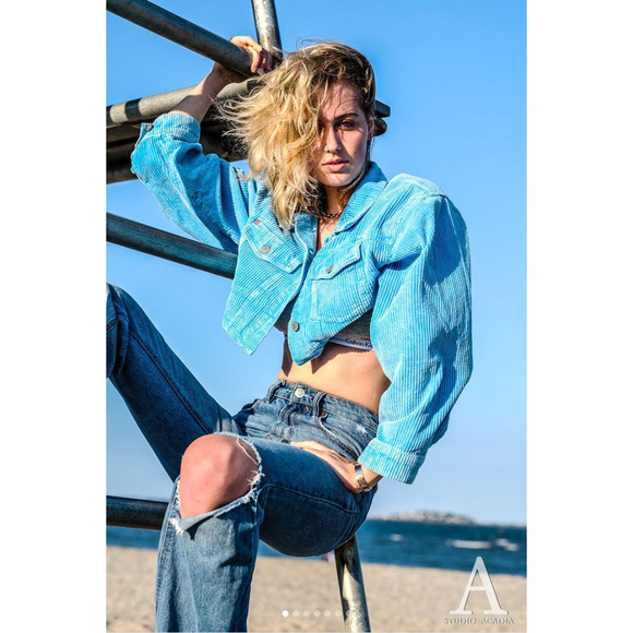 NWT Urban Outfitters BDG Carissa Cropped Corduroy Jacket in Blue XS - Picture 2 of 15